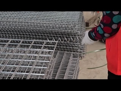 Negozio di montaggio di barriere difensive