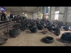 Processo di produzione in fabbrica di cesti di gabioni