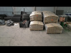 Una nuova serie di barriere difensive iniziò ad essere montata