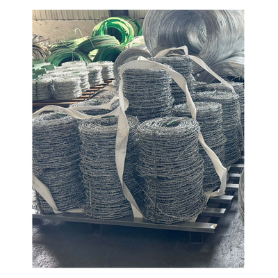 Fence di sicurezza a filo spinato galvanizzato di alta qualità 500 metri Prezzi del filo spinato