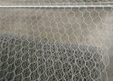 Galvanizzato + muri di sostegno tessuti gabbioni rivestiti della scatola della rete metallica del PVC per il progetto tenero
