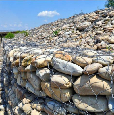 Gabion Stone Cage utilizzato per rallentare la velocità del deflusso concentrato