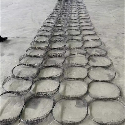 Invisibile ostacolo recinzione di sicurezza serbatoio barriere militari maglia di acciaio maglia di filo di acciaio trappola rete di rete di filo di acciaio anelli tessuti
