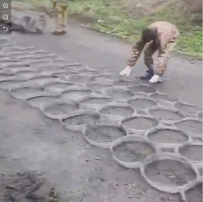 Vendita a caldo Barriere di serbatoi Griglia di acciaio Griglia di filo di acciaio Trap Netting Russia
