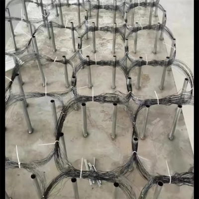 KN Fabbricante Barriera del carro armato Maglia di filo di ferro Traccia del carro armato Avvolgimento del campo di battaglia Opere di difesa Rete di avvolgimento del filo