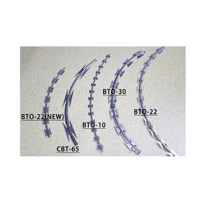 Silver Gray Razor Barbed Blade Barbed Wire Protezione del perimetro efficace