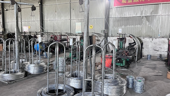 Filattola spinata da rasoio di alta qualità 0.5 mm-5.0 mm Filattola spinata galvanizzata Bto-12 Filattola spinata galvanizzata