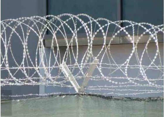 Cbt 65 filo spinato elettrico galvanizzato con alta protezione di sicurezza