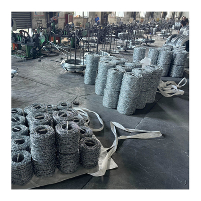 Prezzo di fabbrica Recinzione Galvanizzato filo spinato Per Recinzione filo spinato