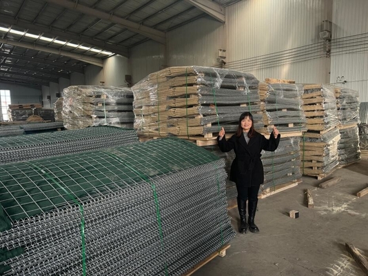 3x3 pollici Hesco Saldato Quadrato Barriera Militare Colore Verde Geotessile