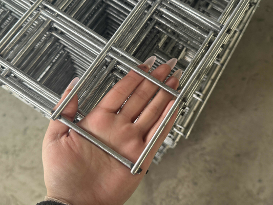 Superficie galvanizzata a caldo 200 g/m2 Bastion Barrier Wall Defensive Barrier For Protection