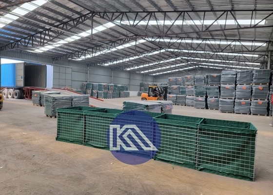 Galleggiato Gabion Protective Hesco Barrier Blast Wall Barriera difensiva Bastion Inondazione Bastion Muro di sabbia Hesco Barriera Recinzione