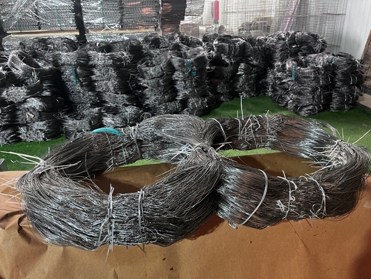 Barriera del carro armato Campo di battaglia Opere di difesa Maglia di filo Sicurezza Invisibile Drone Net Recinzione