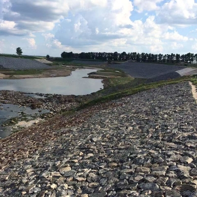 Canestri esagonali del gabbione di Galfan dell'anti ruggine 1mx1m per il muro di sostegno del controllo delle inondazioni