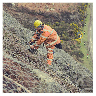 SNS Galvanizzato pesante incasso di roccia rete di protezione passiva Gabion mesh recinzione con filo di ferro