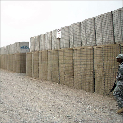 Saldatura galvanizzata pesante anti-corrosione HESCO Difensiva Militare Muro di barriera riempito di sabbia In Canada