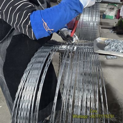 Recinzione di protezione con filo spinato di sicurezza a croce in acciaio inossidabile BTO-22