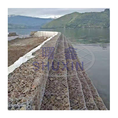 i cesti metallici del gabbione di 8*10cm 2.7mm galvanizzati/PVC hanno ricoperto 2x1x1m